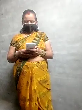 Snapshot of Bhabhi_jaan10 chatting on October 23, 4:57 pm Bhabhi jaan10 online show from October 23, 4:57 pm