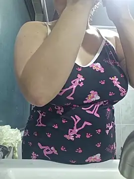 annyaparis online show from January 8, 12:47 am