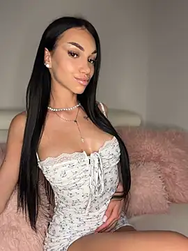 ilariea girl online show from July 27, 4:04 pm