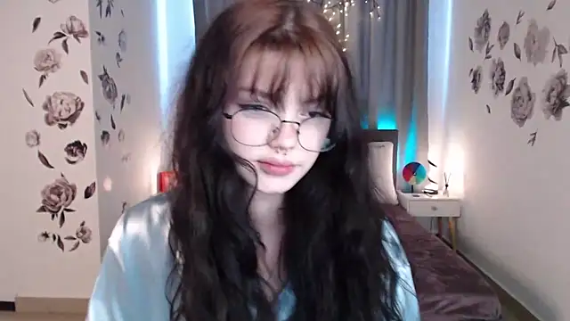 MileyRood online show from November 10, 1:11 am