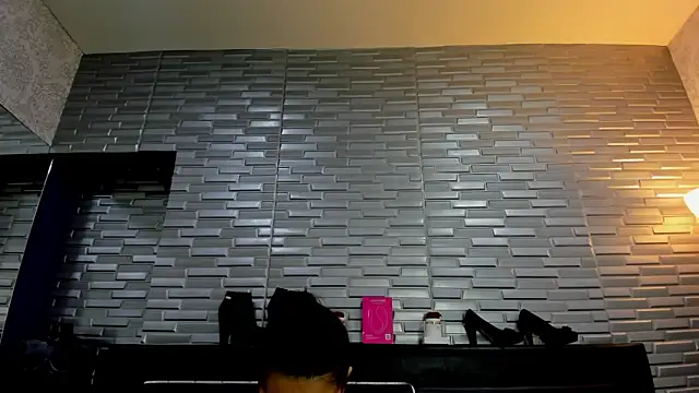 Snapshot of ChloeMorelli chatting on October 16, 2:36 am ChloeMorelli online show from October 16, 2:36 am