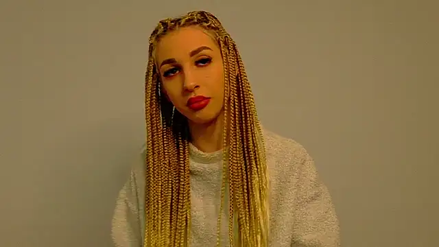 Sia a online show from December 23, 6:28 am