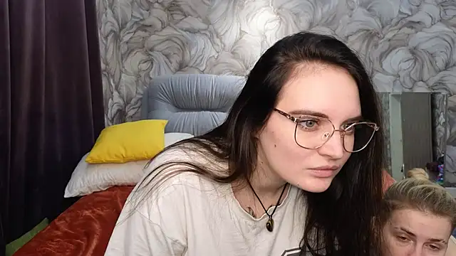 Mary 12 online show from October 7, 11:25 am