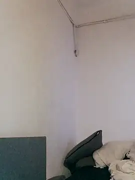 Fifi83Bell online show from November 6, 4:57 pm