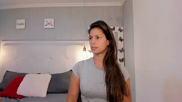 Snapshot of is_a_bell chatting on October 15, 1:25 pm is a bell online show from October 15, 1:25 pm