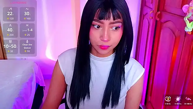 Snapshot of emma_web_ chatting on October 7, 3:05 pm emma web online show from October 7, 3:05 pm