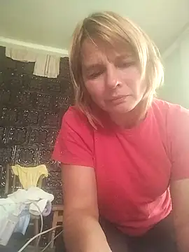 Snapshot of Masha412111 chatting on October 10, 11:15 am Masha412111 online show from October 10, 11:15 am