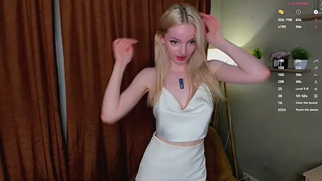PocketDollX online show from July 3, 5:19 pm