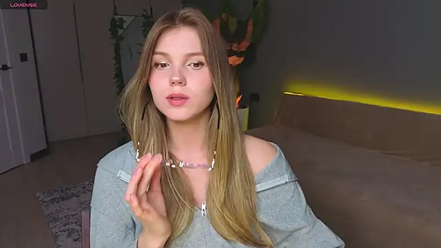 linakorvin online show from April 20, 1:14 pm