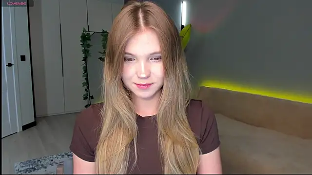 linakorvin online show from April 14, 1:33 pm