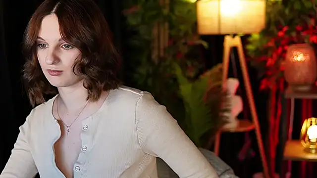 xoxo molly online show from October 3, 1:38 pm