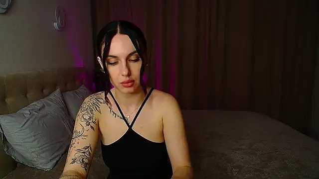 Poison inyour Mind   online show from November 19, 5:57 pm