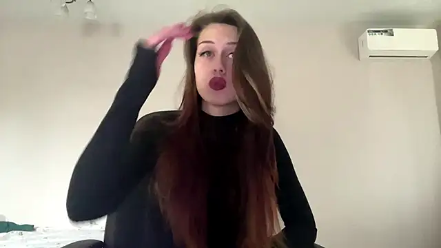 Nayra flash online show from October 21, 12:09 pm