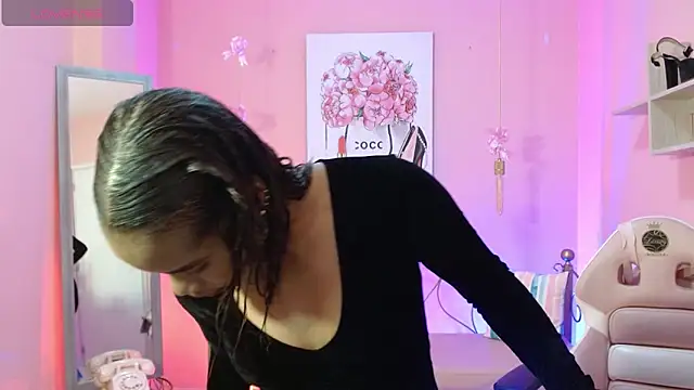 ingrid03 taffur online show from April 14, 7:03 pm