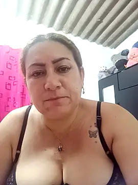 Snapshot of mirkalinsk chatting on October 16, 3:53 am mirkalinsk online show from October 16, 3:53 am