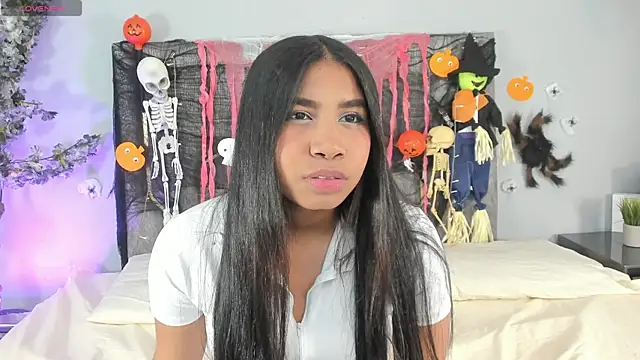 Snapshot of Nahomycarterr chatting on October 17, 7:50 pm Nahomycarterr online show from October 17, 7:50 pm