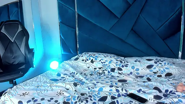 GisellTorres36 online show from November 12, 11:58 pm