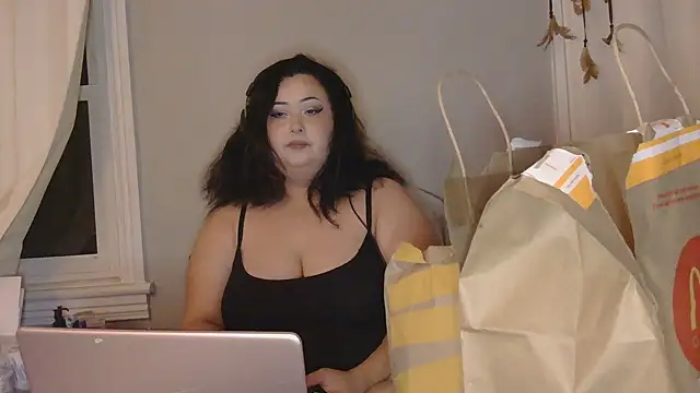 Smokeaahontas online show from October 11, 4:39 am