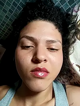 Snapshot of Larissinhamm chatting on October 11, 5:12 am Larissinhamm online show from October 11, 5:12 am