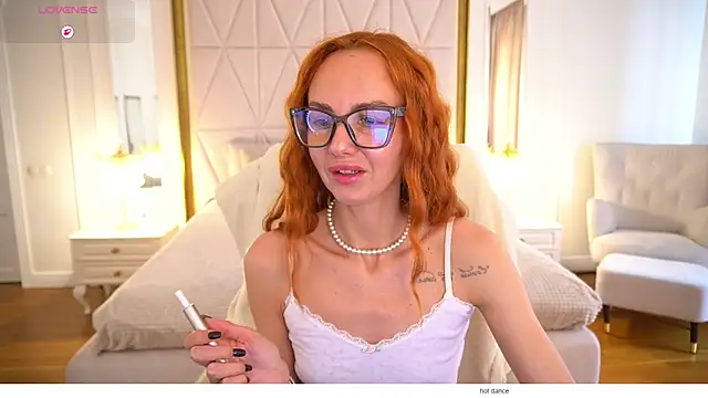 GingerGaze online show from May 31, 6:41 am