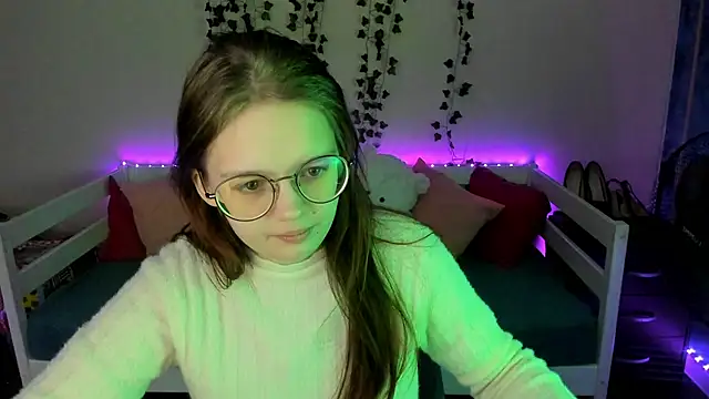 shy elina01 online show from October 24, 10:44 am