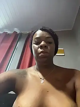 Priihmedeiros online show from March 28, 9:20 am