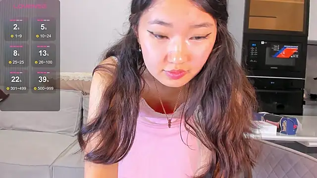 Snapshot of angel_soo chatting on October 11, 1:47 pm angel soo online show from October 11, 1:47 pm