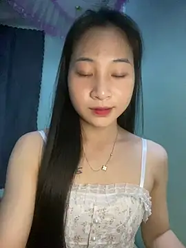 banlinh004 online show from July 4, 3:52 pm