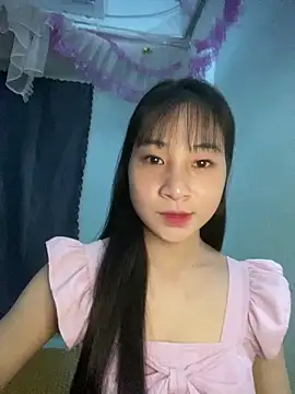banlinh004 online show from June 10, 2:49 pm