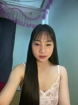 banlinh004 online show from June 19, 2:31 pm