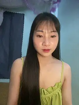 banlinh004 online show from June 13, 3:20 pm