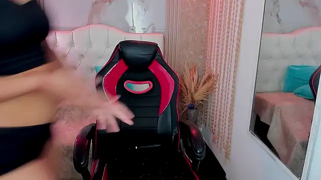 AriaVega online show from March 14, 1:01 pm