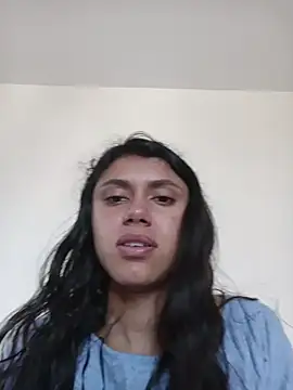 caramel doll   online show from November 18, 4:30 pm