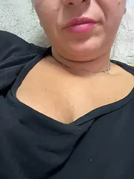 Snapshot of Daiana_Andra chatting on October 18, 10:22 pm Daiana Andra online show from October 18, 10:22 pm
