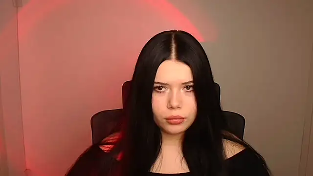 Mona Esty online show from October 24, 6:37 pm