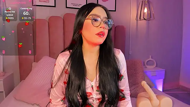 mara swan  online show from February 15, 4:06 pm