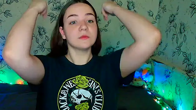 OliviaMontgommery online show from May 20, 9:39 am