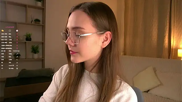 SweetSaraPie online show from March 14, 6:20 pm