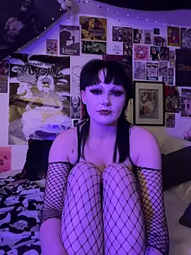 forestgoblin333 online show from October 2, 7:30 pm