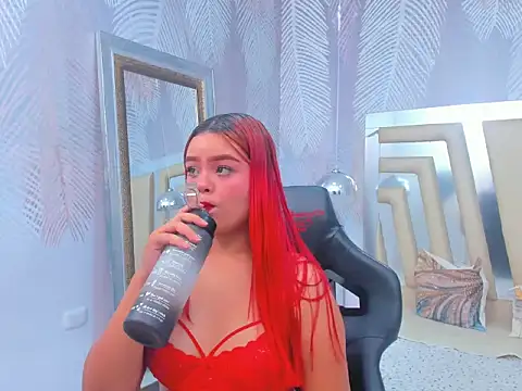 Snapshot of RoussMegan chatting on October 16, 3:20 am RoussMegan online show from October 16, 3:20 am