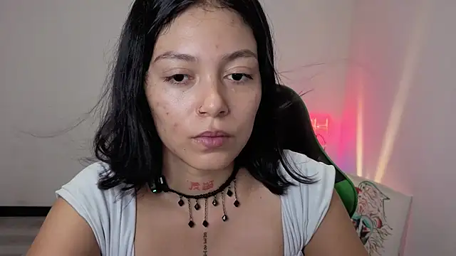 Qadeshoficial online show from February 21, 8:31 pm