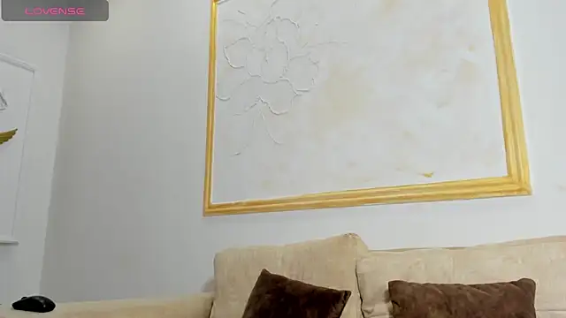 Ahilyn online show from October 28, 7:08 pm