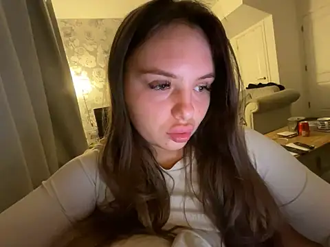 EllaStarrxxx online show from October 28, 5:57 am