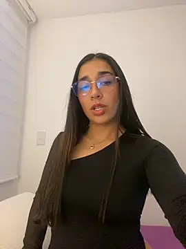 SabrinaEvanss  online show from October 30, 10:55 pm