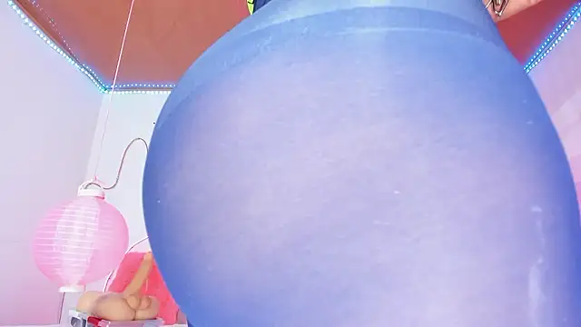 shannon kinne  online show from January 9, 5:39 pm