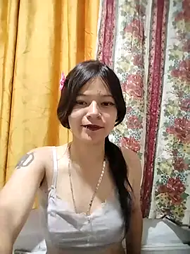 Ninfa 19x online show from October 3, 6:02 pm
