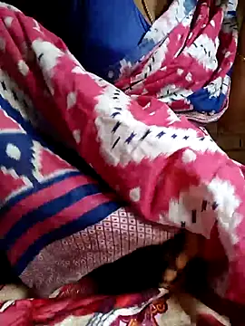 Snapshot of Hotty-romi3 chatting on October 13, 3:31 am Hotty-romi3 online show from October 13, 3:31 am