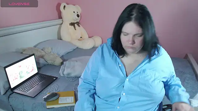  alexandra ray  online show from December 17, 10:08 am