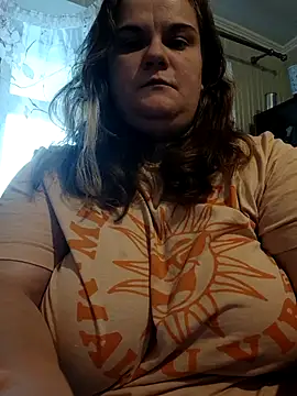 Snapshot of HarmonyKarera chatting on October 6, 12:11 pm HarmonyKarera online show from October 6, 12:11 pm