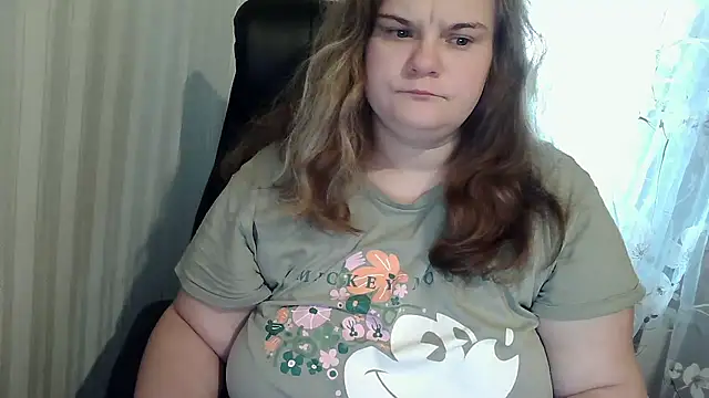 Snapshot of HarmonyKarera chatting on October 11, 6:51 am HarmonyKarera online show from October 11, 6:51 am